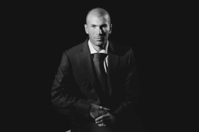 AC Milan Sports-战术魔术师！詹姆斯如何用一场田忌赛马击溃巴萨？